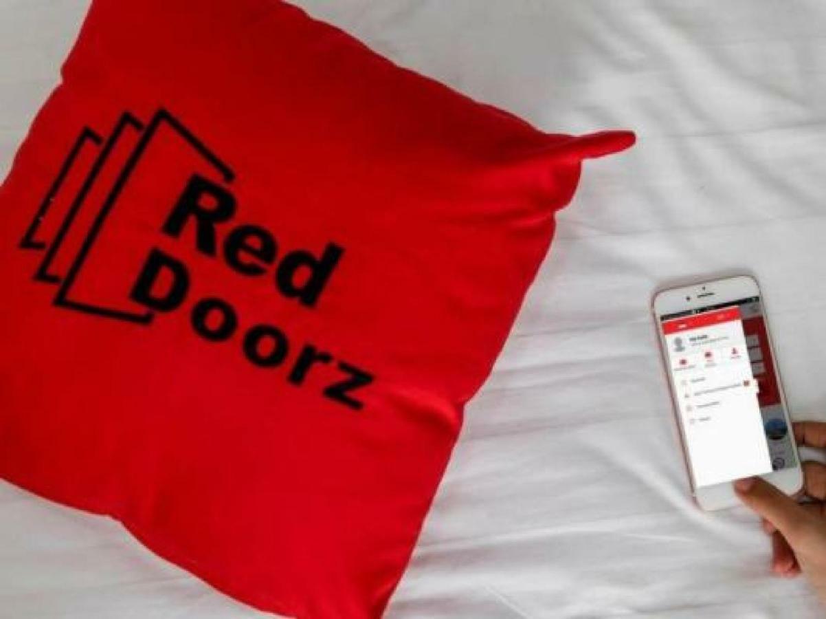 Отель Reddoorz Near Goa Panggung Пангандаран Экстерьер фото